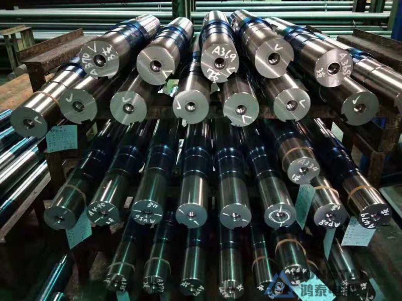 YE3-160M1-2电机轴伸打螺纹孔定制